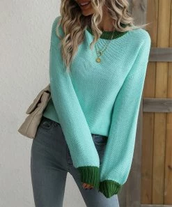 Outlet 🌟 Z Avenue Mint & Forest Green Contrast Long-Sleeve Sweater - 👩 Women 🔔