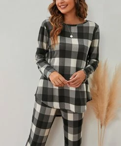 Wholesale ✔️ Z Avenue Gray & White Plaid Crewneck Tunic - 👩 Women 🔥
